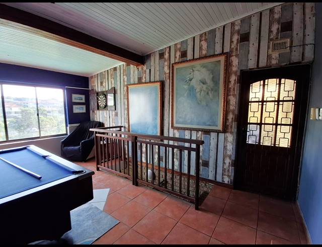 4 BEDROOM FREESTANDING FOR SALE IN SHEFFIELD BEACH